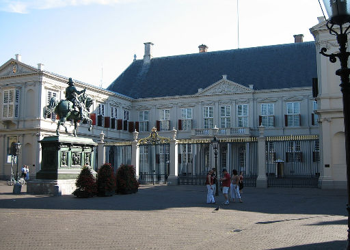 Noordeinde Palace